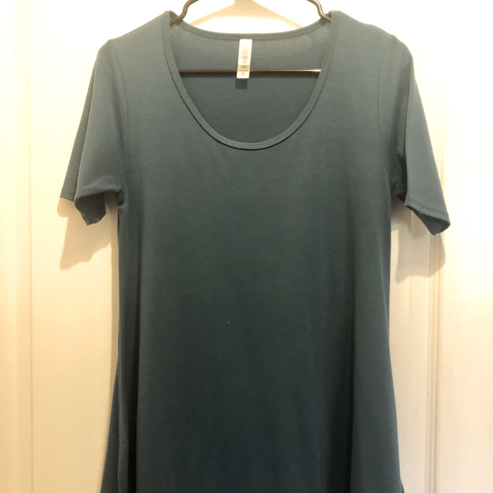 Lularoe top